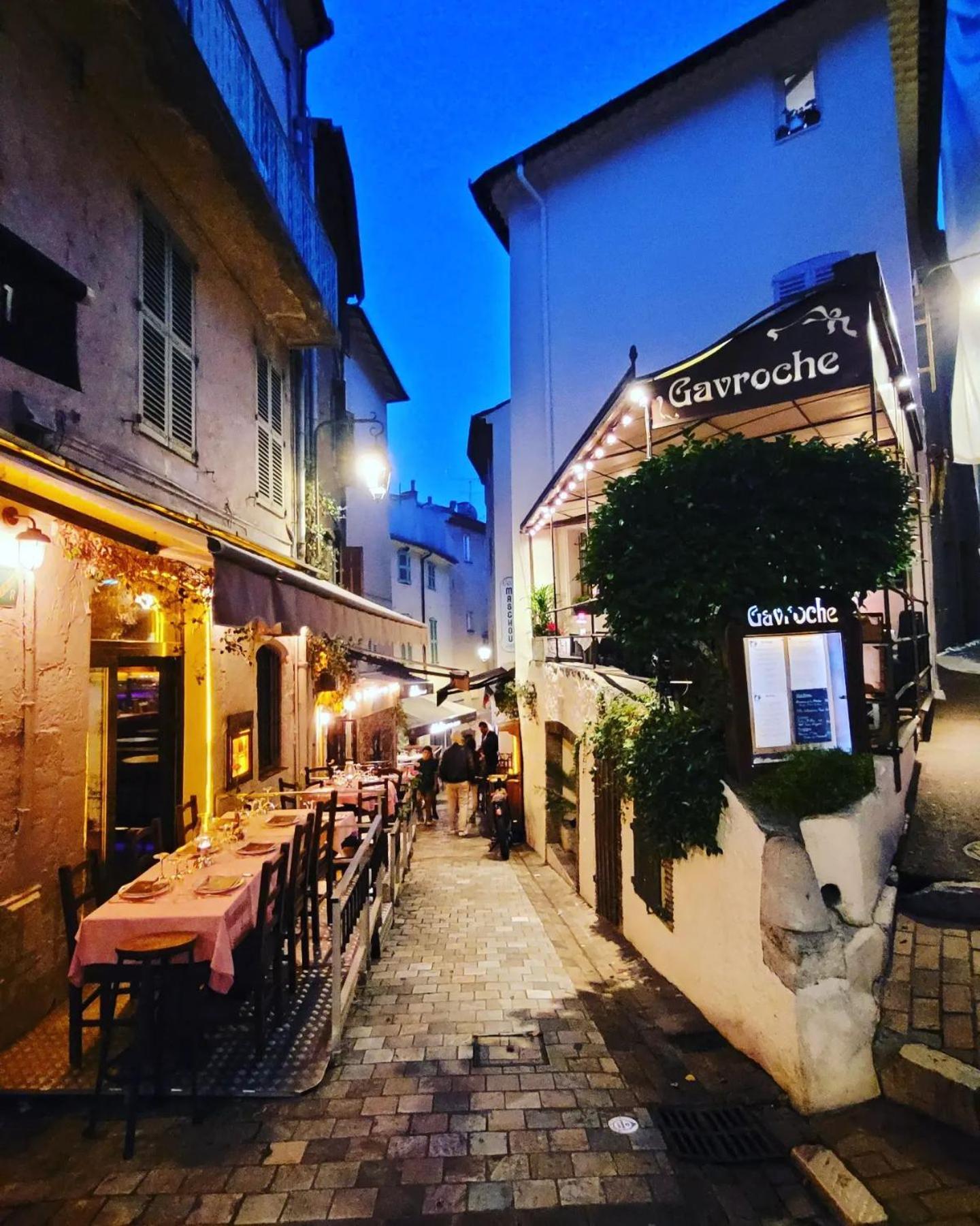 Location Vacances T3 A Cannes Extérieur photo